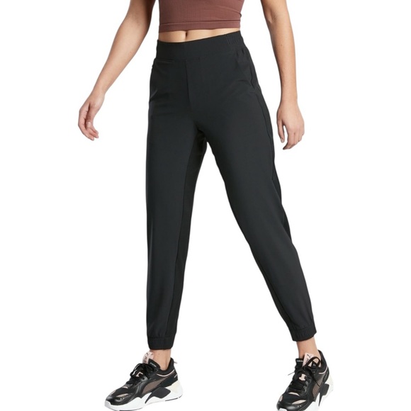 ATHLETA TEXTURED BROOKLYN JOGGER 8 Black Wrinkle Resistant Travel Quick Dry. - Picture 4 of 14